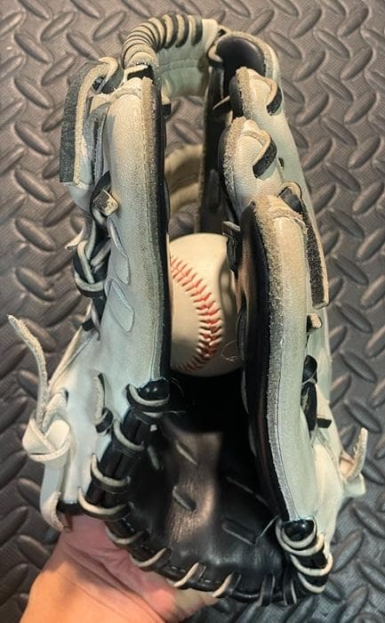 ま*す様 ミズノ　グローバルエリート　軟式　内野手　オーダー　グローブ　グラブ