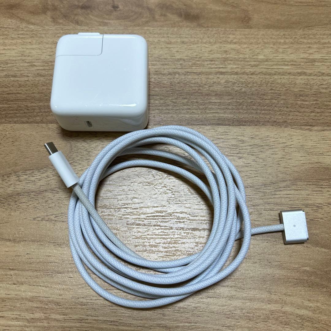 MacBook Air M2 2022モデル 8GB/256GB シルバー