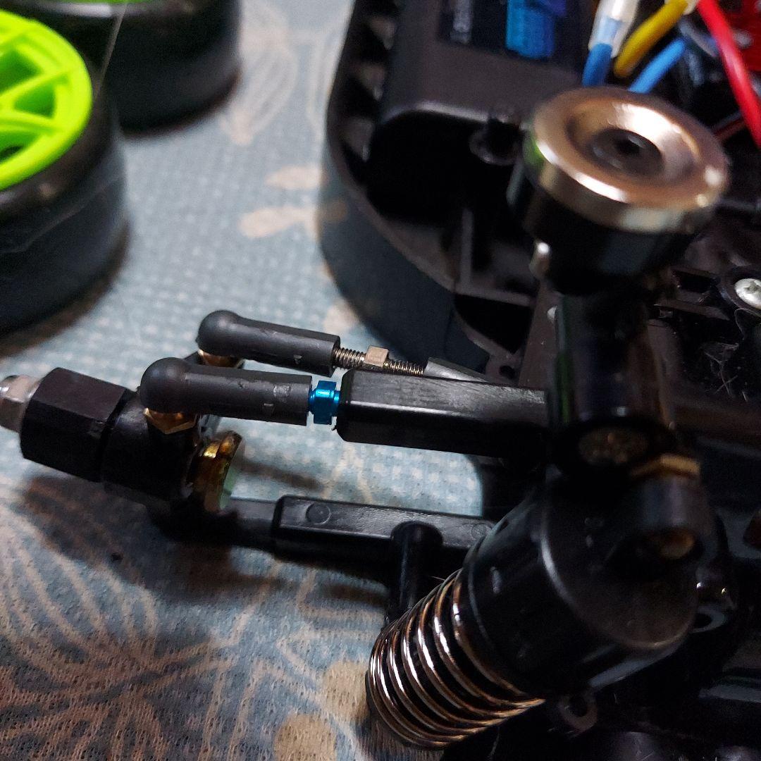 値引きドリフトラジコンTT01MRCフロント付き2駆 サーボ付けます