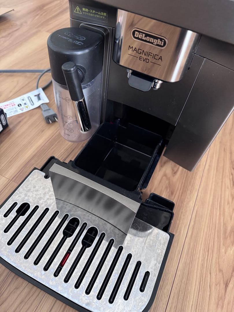 【限定値下】デロンギ　マグニフィカイーヴォ　おまけ付き