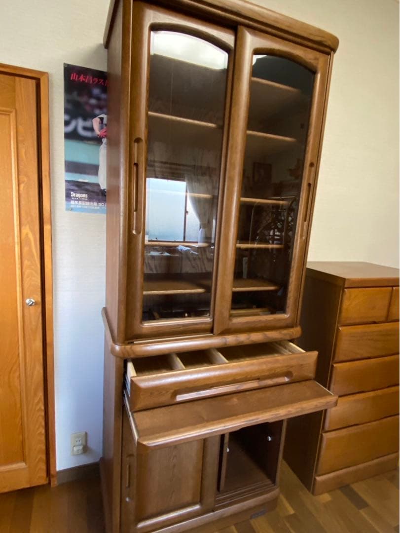 木製ディスプレイキャビネット ガラス扉付き　※ブランテリア