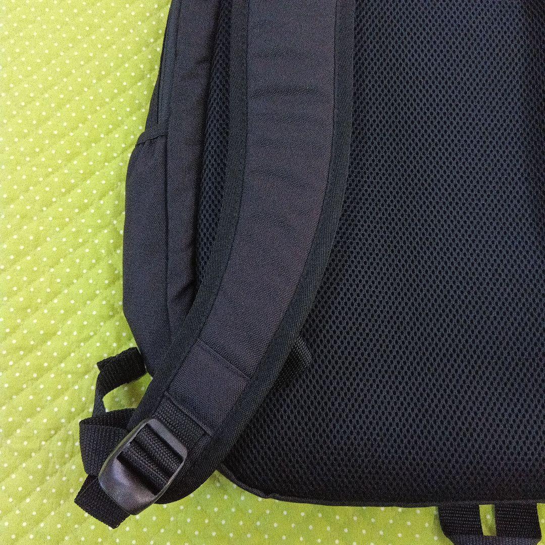 未使用品　VANS　バックパック　リュック　スケボー　大容量　黒　ストリート