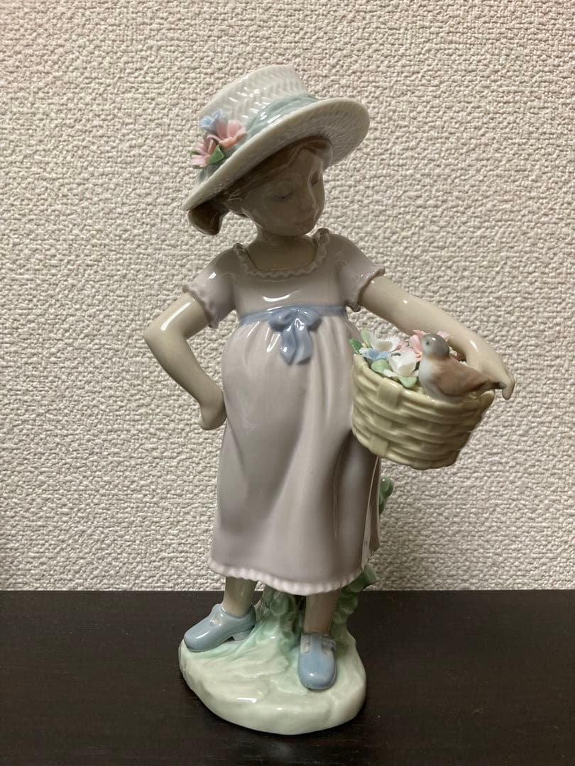 LLADRO リヤドロ No.6826『可愛いお友達』