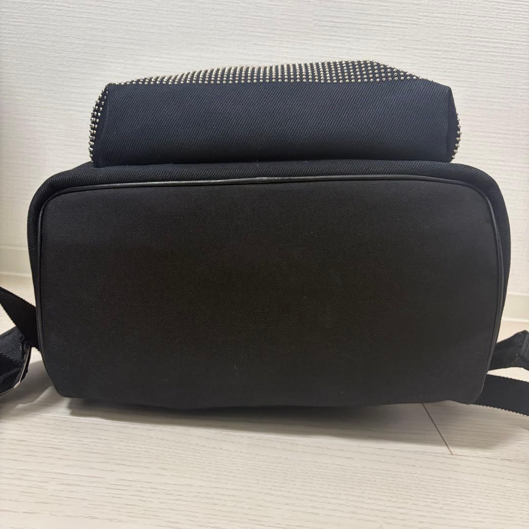 ✨超美品✨サンローランパリ　シティ　リュック　黒　スタッズ　大容量　ロゴ