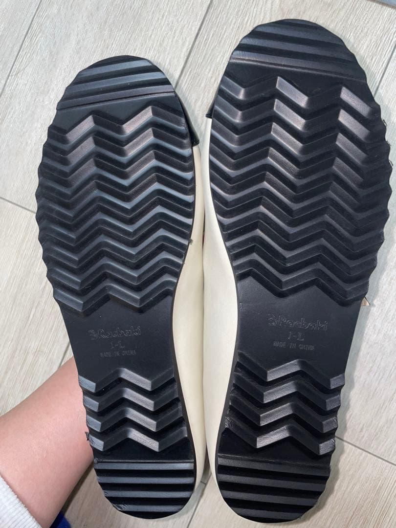 新品 racbaki ラクバキ クラシックパンプス バイカラー L