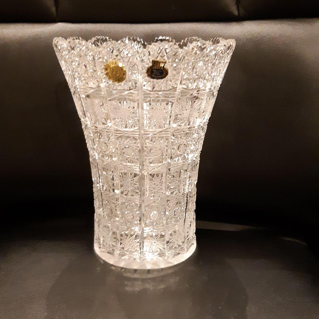 ボヘミアチェコスロバキアフラワーカットクリスタル花瓶