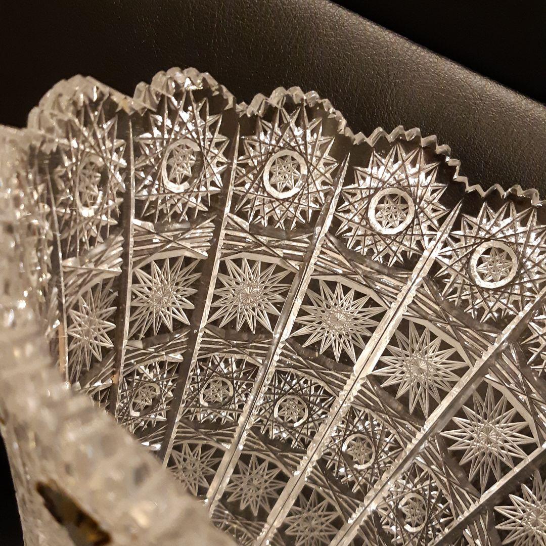 ボヘミアチェコスロバキアフラワーカットクリスタル花瓶