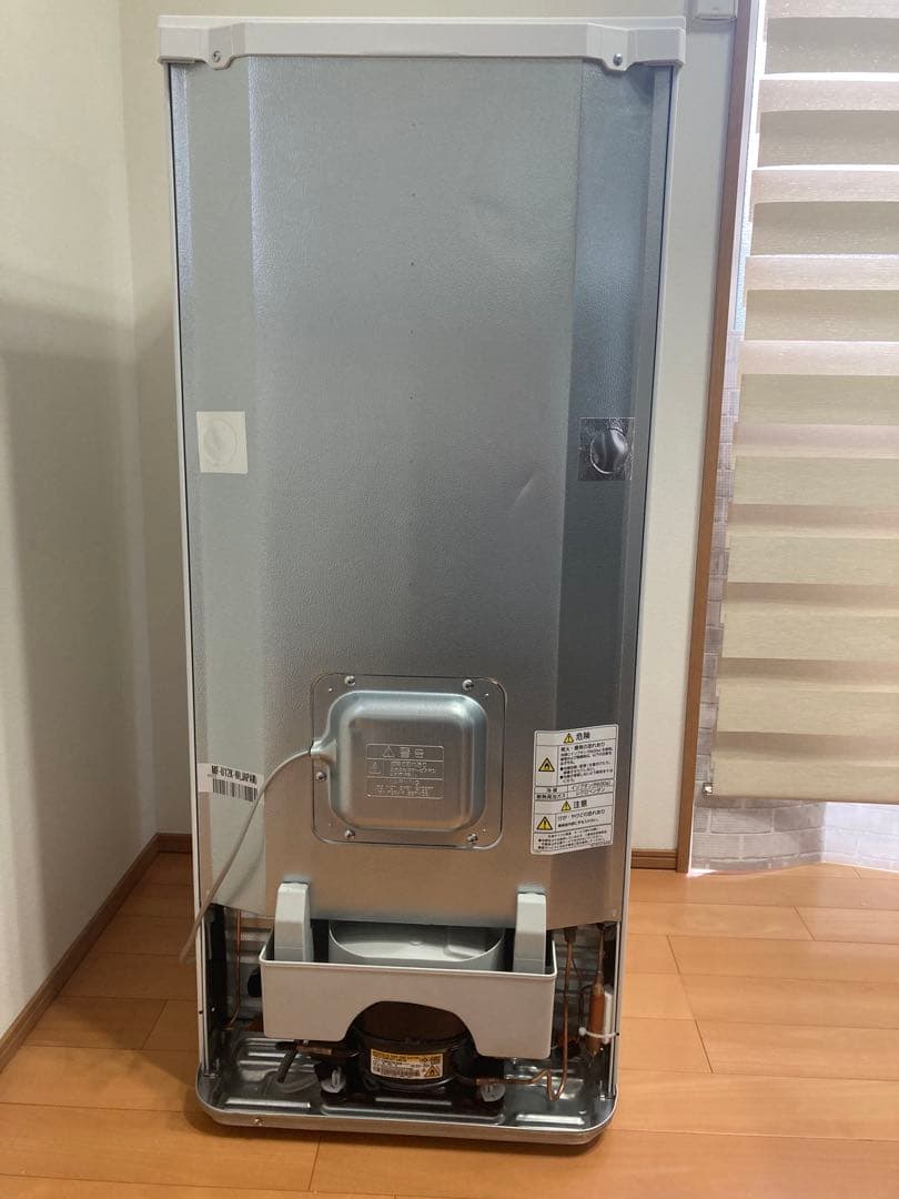 ☆三菱（MITSUBISHI）ノンフロン冷凍庫 121L　2025年製☆美品