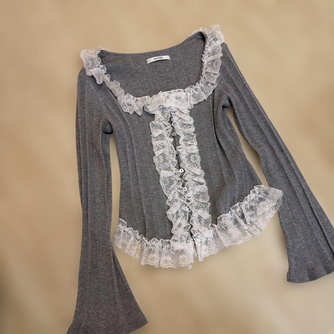 【完売カラー】snidel スナイデル　フリルニットプルオーバー