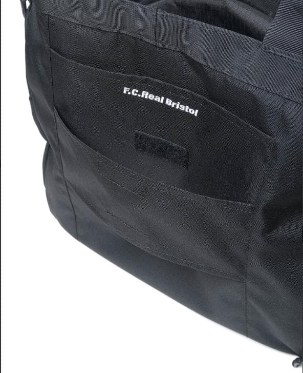 新品未使用24AWFCレアル2way トート＆ショルダーバック ブラック ロゴ