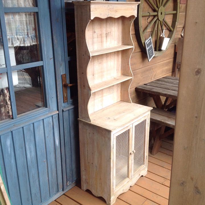 大幅値下げ‼️ カントリー家具　リサイクルウッド カップボード