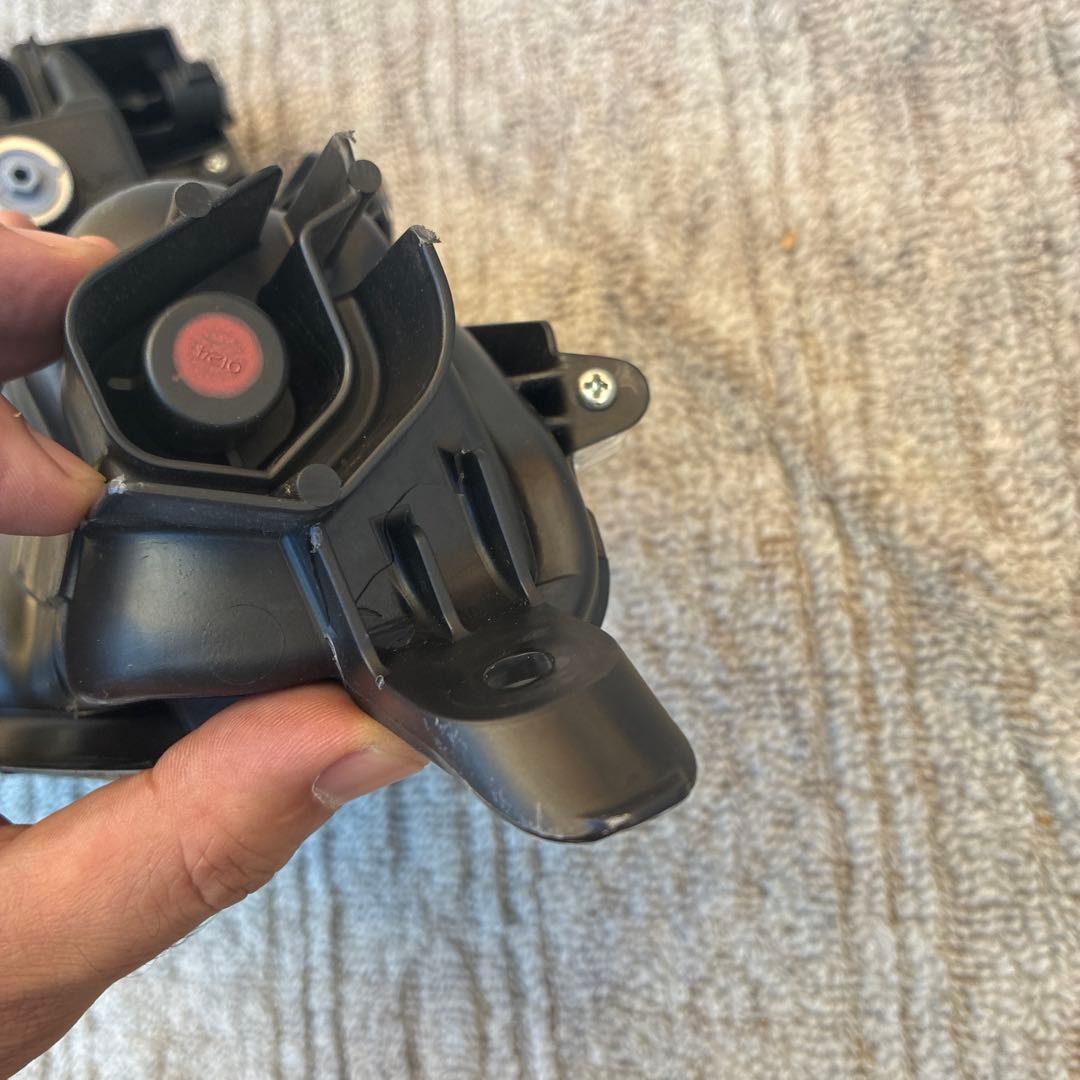 アクア　純正ヘッドライト　左側　MXPK10