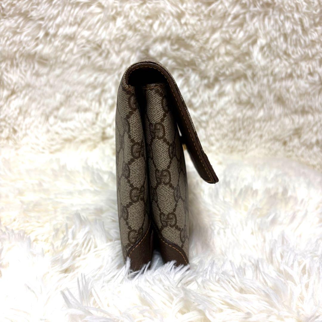 美品　GUCCI クラッチバッグ GG レザー ロゴ ベージュ ブラウン 金