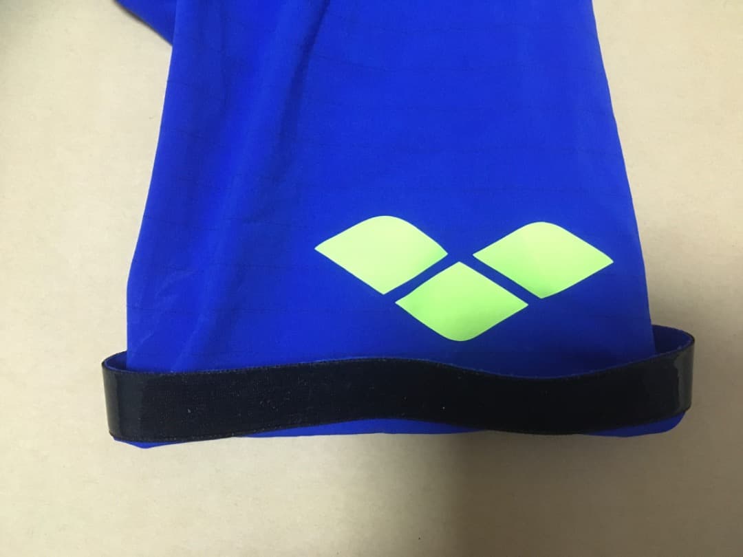 ひろさん arena POWERSKIN CARBON AIR2 XS ②