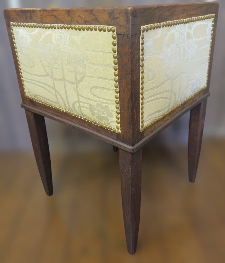 〈現状渡し〉アンティーク コーナーチェア ② セット販売