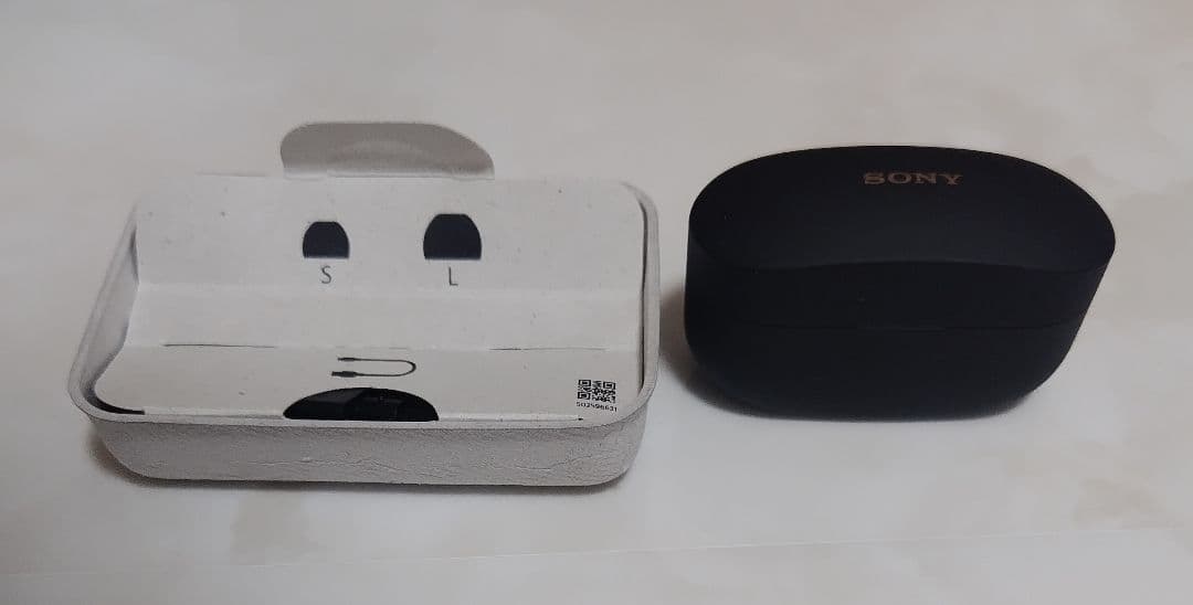 Sony WF-1000XM4　ソニー ワイヤレスイヤホン ブラック