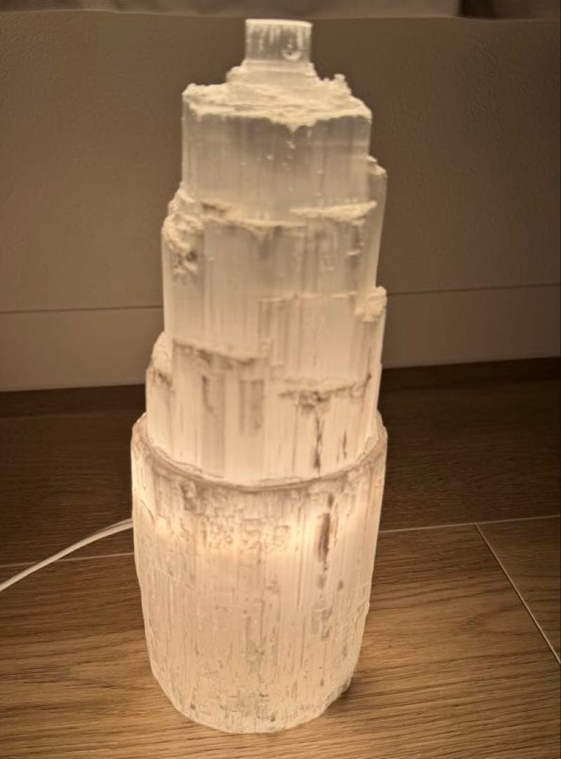 セレナイトタワー　ランプ　25㎝