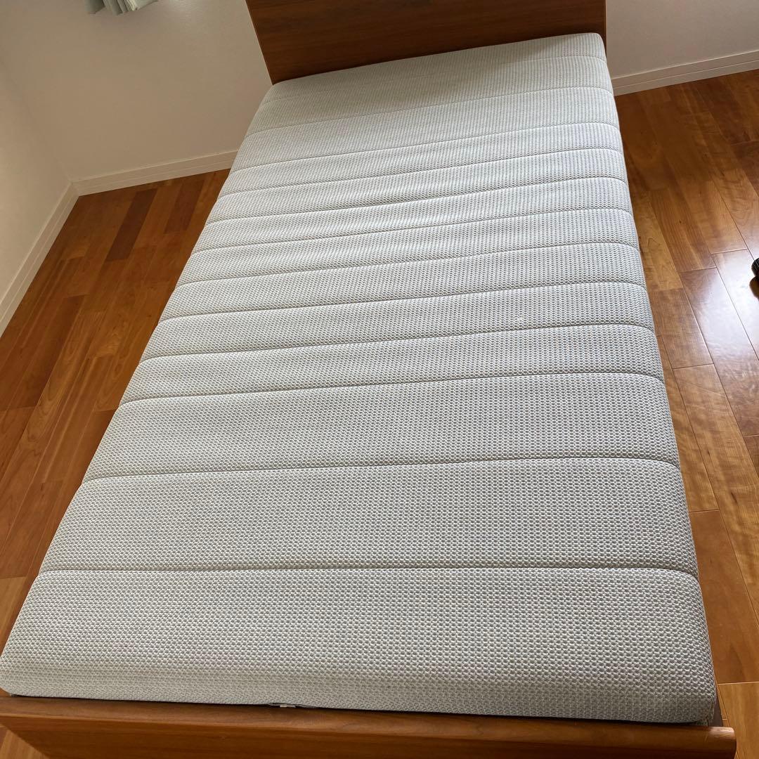 【お値下げ】【美品】カリモク シングルベッドフレーム hulsta製