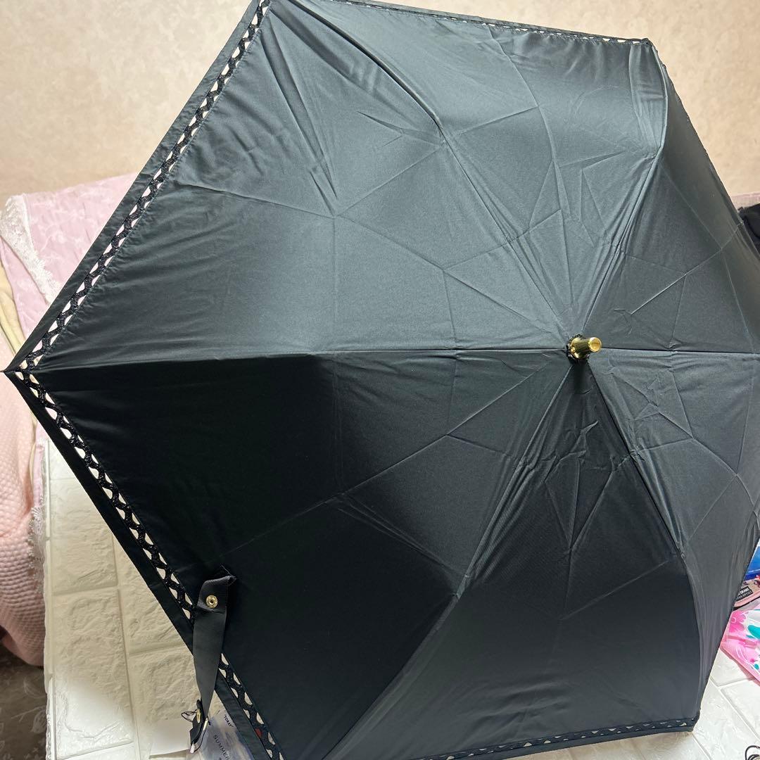 新品ビューランス　晴雨兼用　日傘　一級遮光サマーシールド　軽コンパクト傘楽折り黒