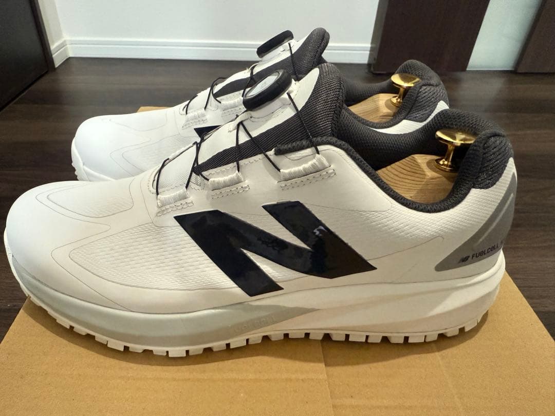 New Balance ゴルフシューズ BOAシステム ホワイト