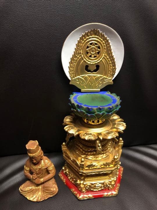 総鈖溜　佛白檀　仏像 木彫り　組み立て式　ケマン付き金泥書　大日　仏教　仏壇