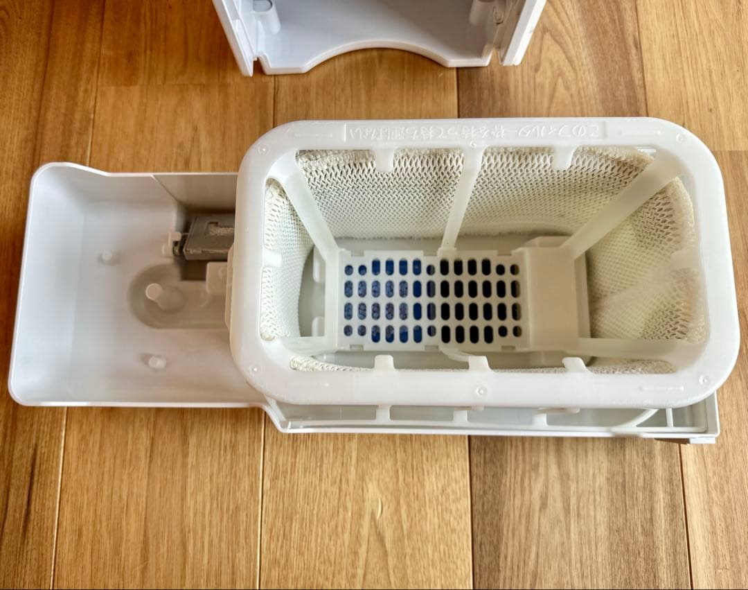 Panasonic気化式加湿器 FE-KXT07-W 〈新品純正フィルター付〉