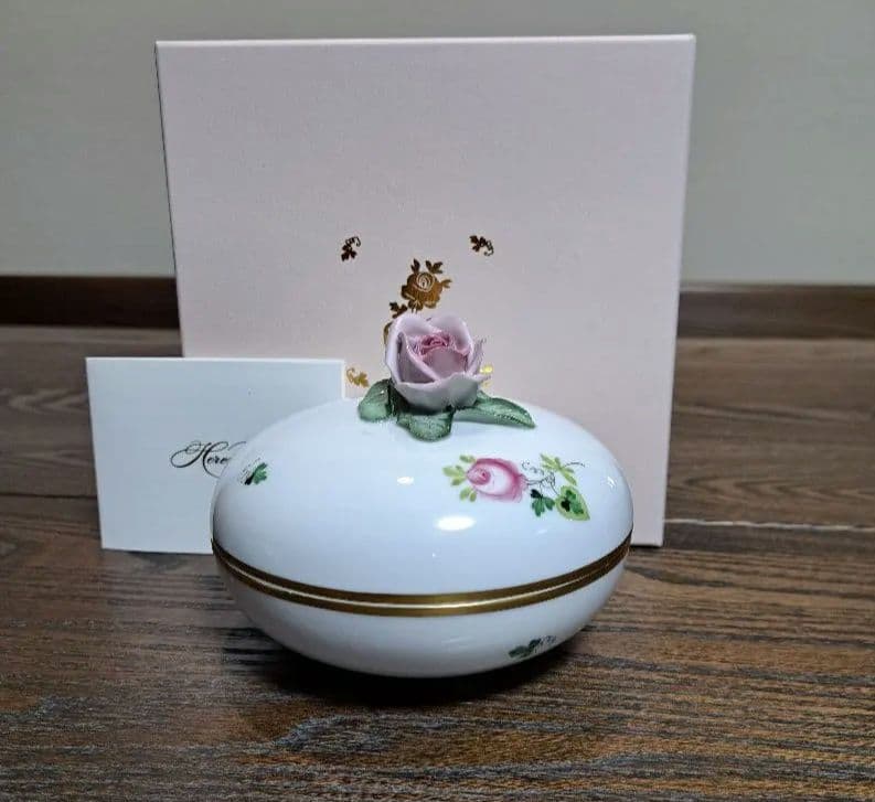 新品ヘレンド150周年記念　Vieille Rose D'Habsbourg希少