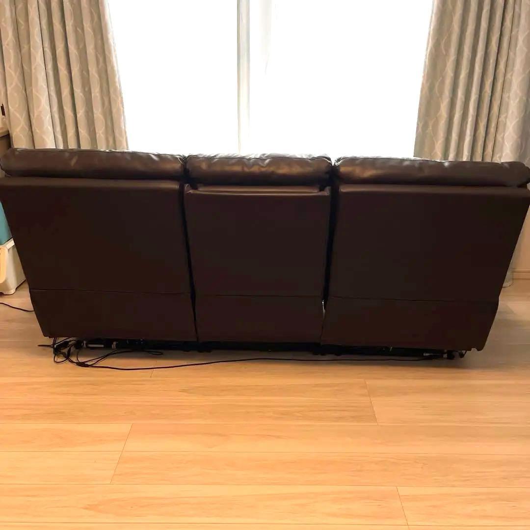 ニトリ　 3人掛け　電動リクライニングソファ　ビリーバー3