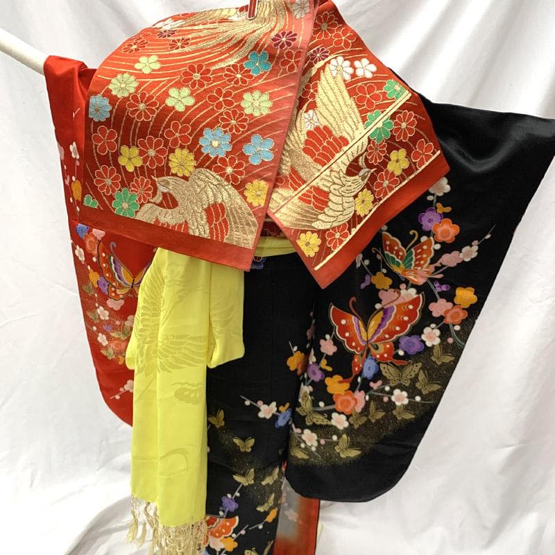 505ag19■七五三 七歳 女児 着物&袋帯&長襦袢 蝶 金彩■美品