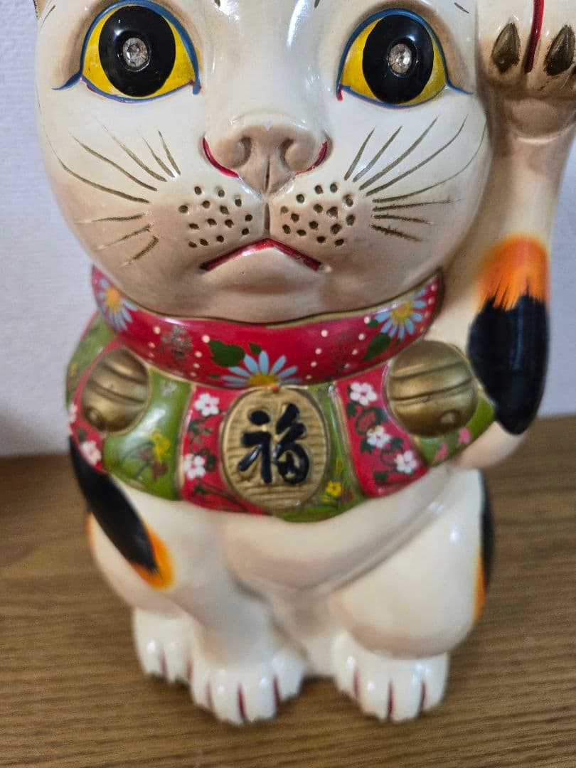 超特大　白猫　招き猫　まねきねこ　貯金箱　最終値下げ