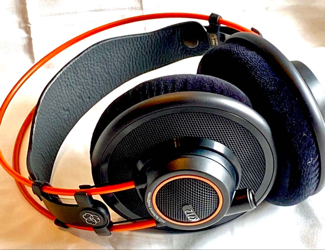 AKG K712 PRO 有線ヘッドホン