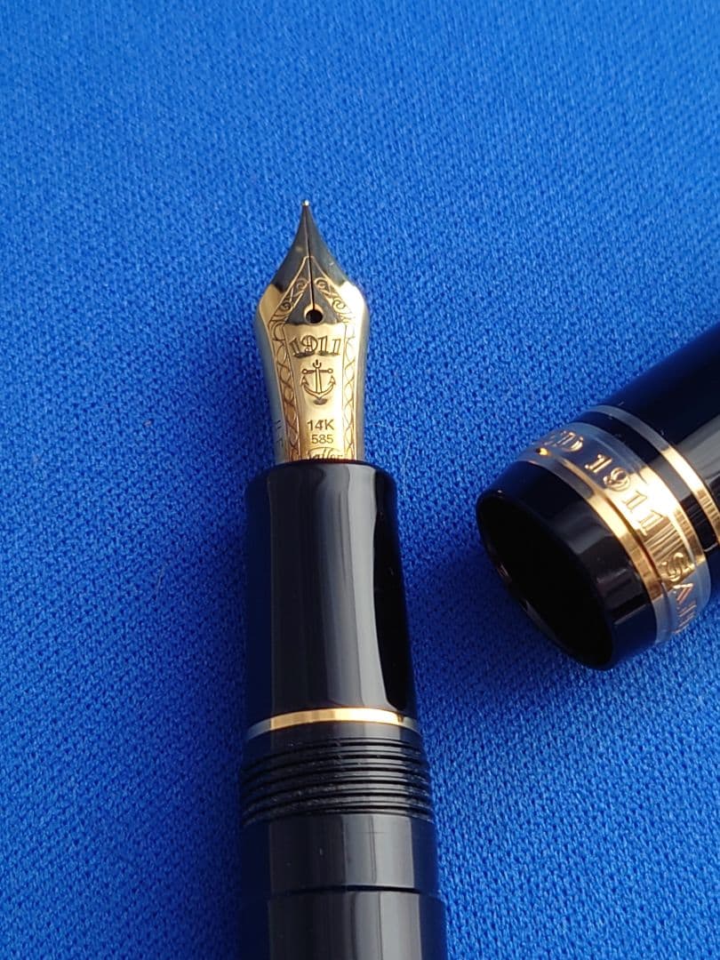 新品　処分　セーラー万年筆 プロフィットスタンダード万年筆 ブラック B