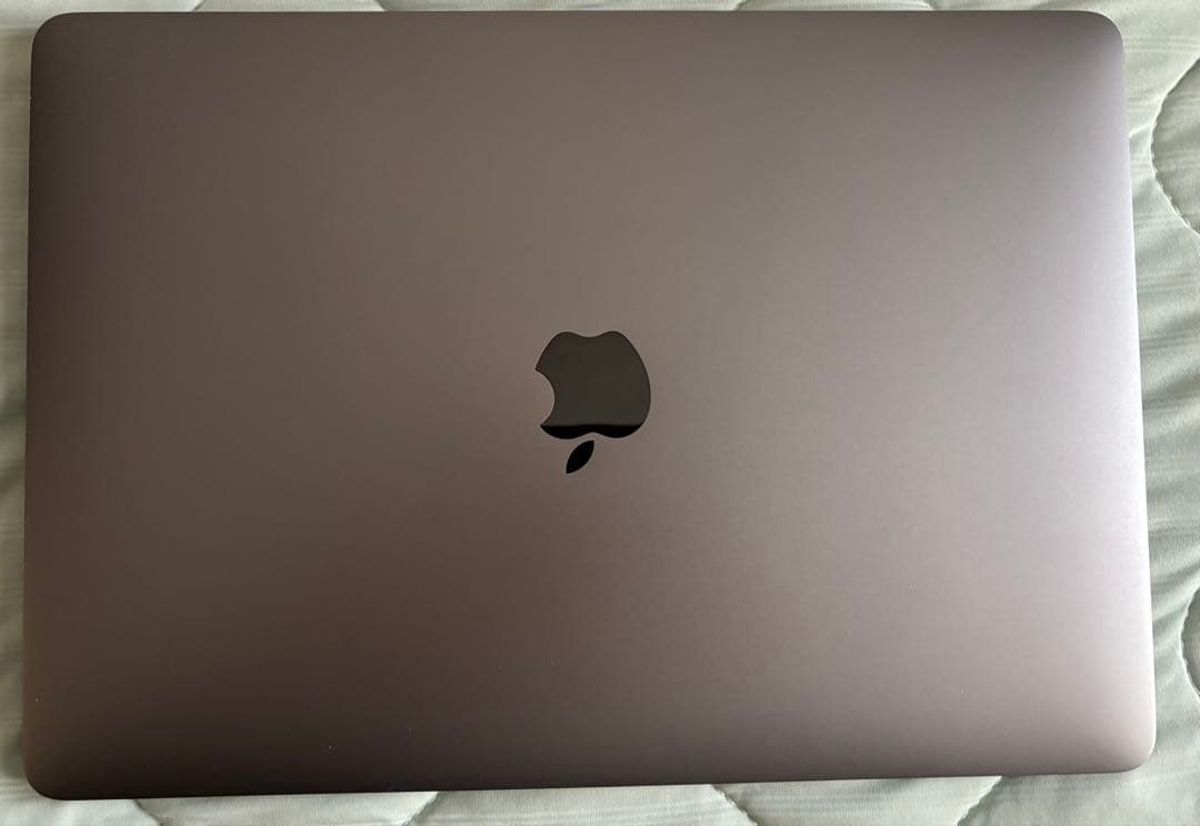 【極美品】macbook air M1 8gb 256gb