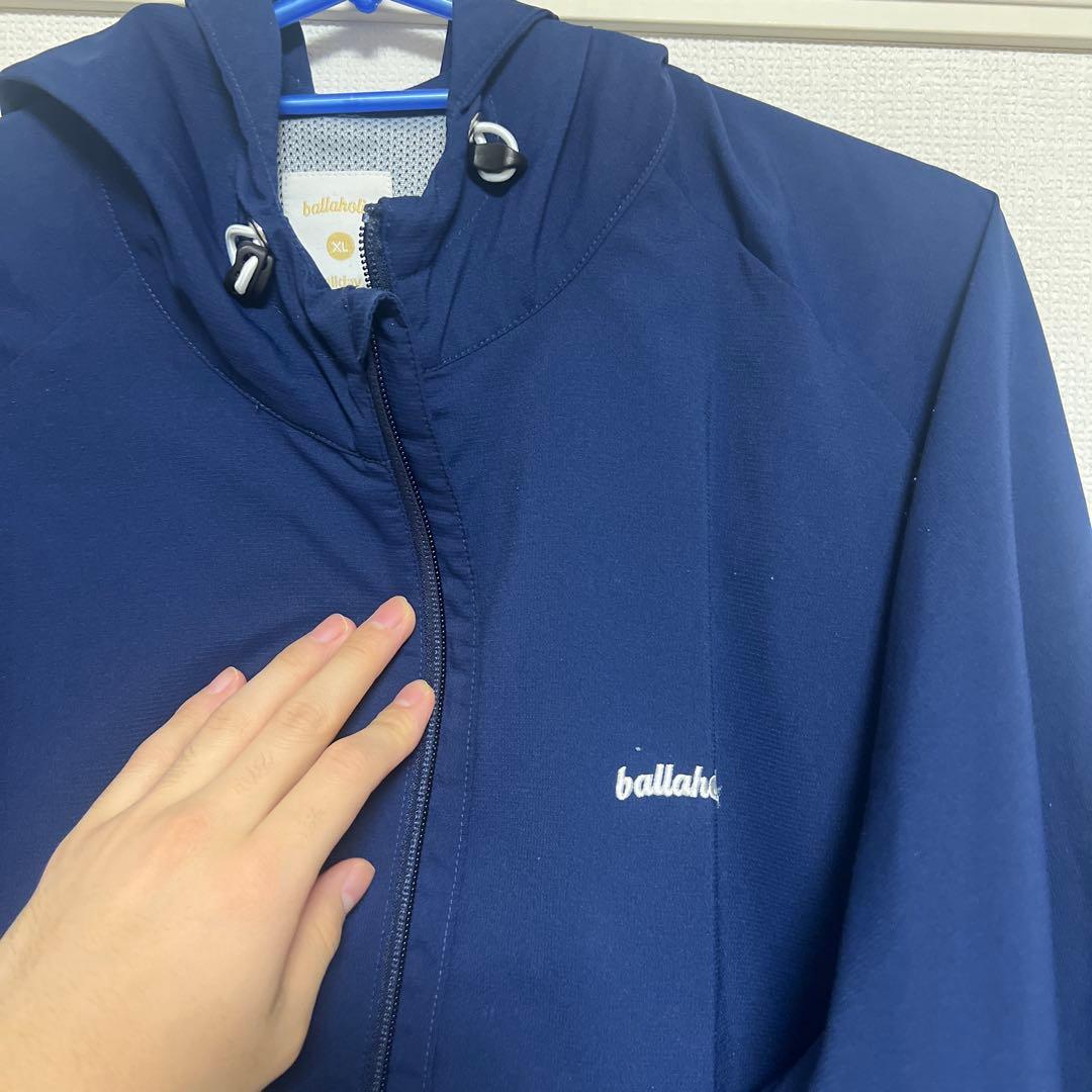 ballaholicウィンドブレーカー