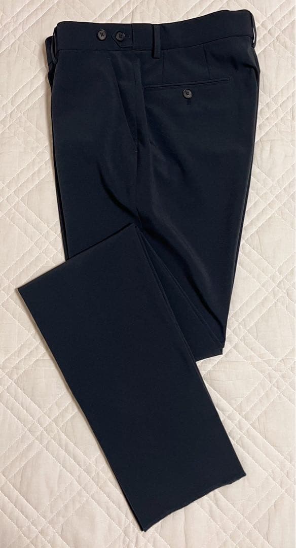 新品 タグ付き DESCENTE スーツ クールマックス ブルー 織柄 A5