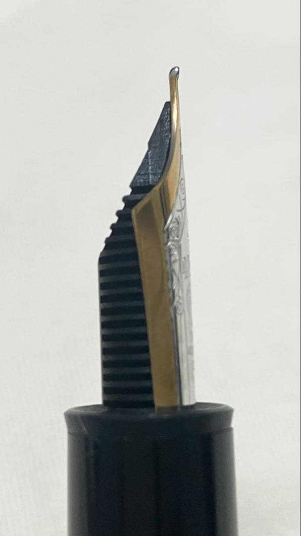 【ひーちゃん】モンブラン 149 万年筆 14K中白 エボナイト芯