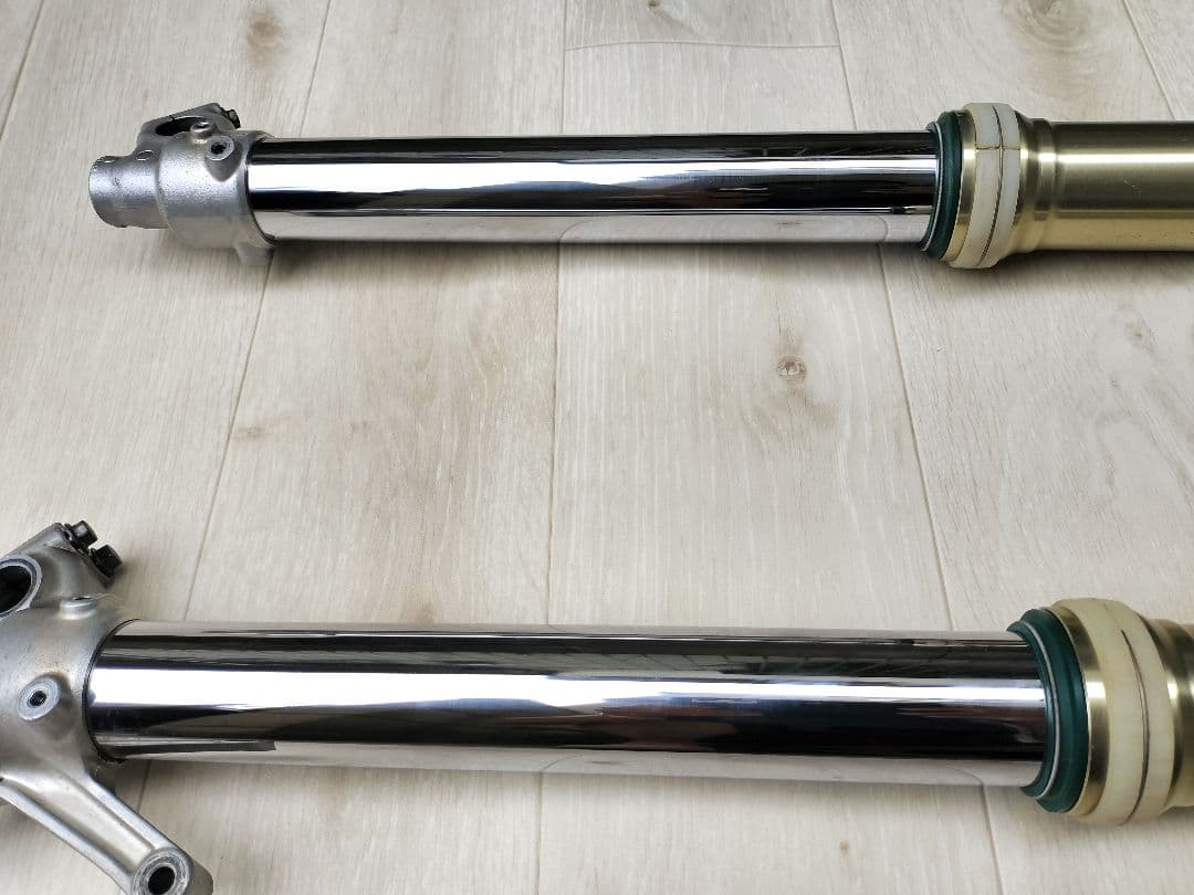 18年式 YZ125 07年式形状リバルビング倒立KYBフロントフォーク