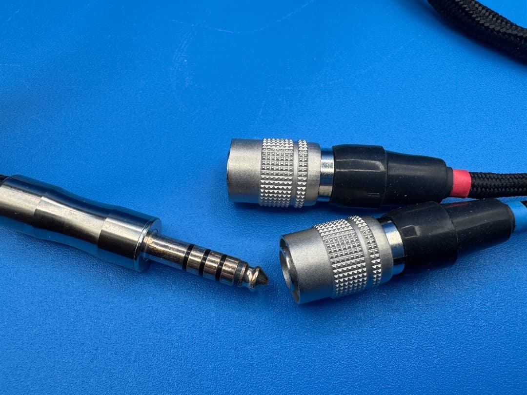 Dan Clark Audio用 4.4mm バランスケーブル【MOGAMI】