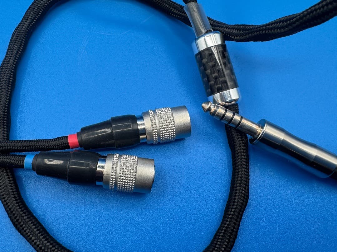 Dan Clark Audio用 4.4mm バランスケーブル【MOGAMI】