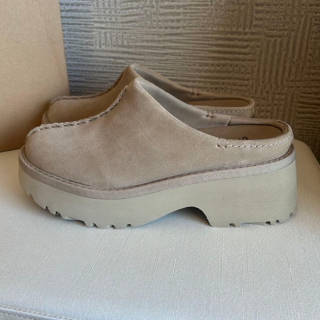 【美品】UGGアグ☆NEW HEIGHTS CLOG BEIGE 厚底 24cm