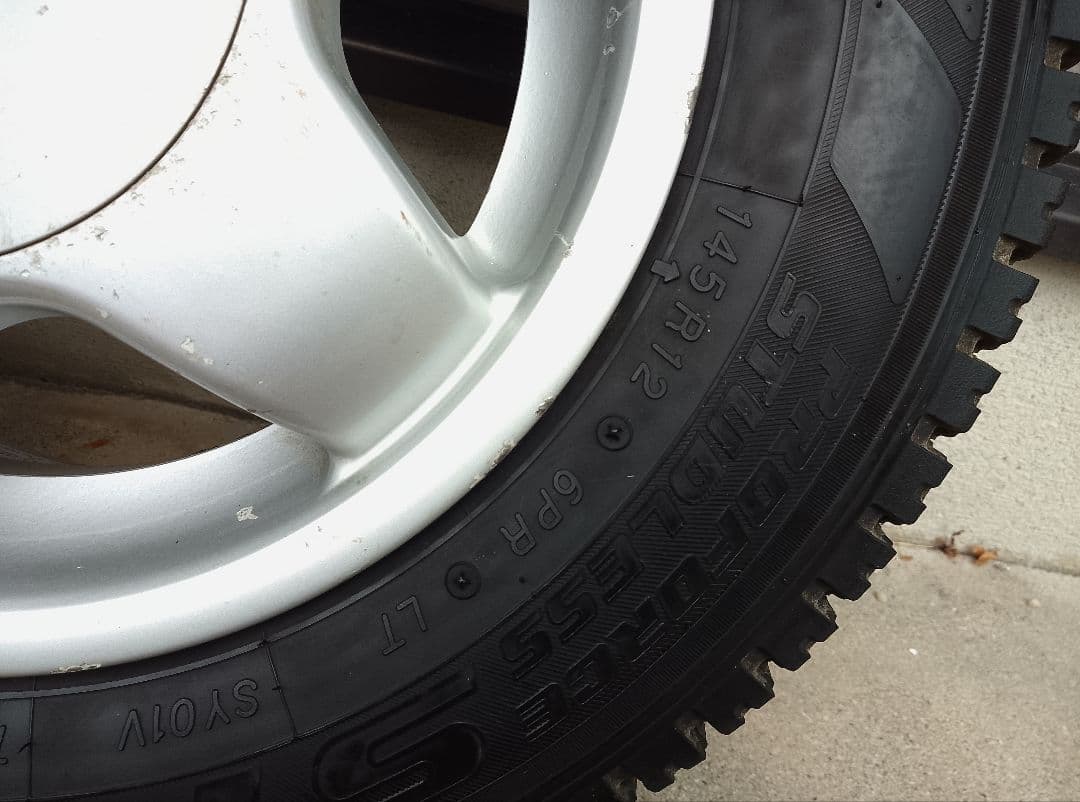 145R12 6PR LT・スタッドレスタイヤ・アルミホイール・2本のみ・2/2