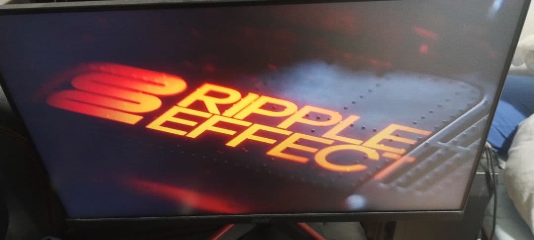 Acer ゲーミングモニター　Nitro　23.8インチ 180Hz 0.5ms