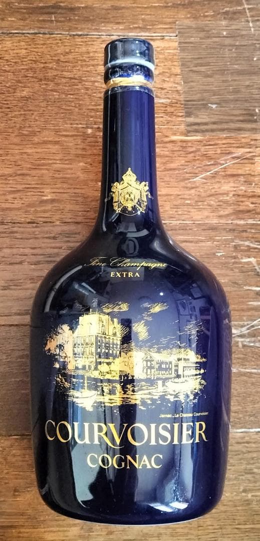 古酒　COURVOISIER　クルボアジェ　EXTRA　エクストラ　未開栓