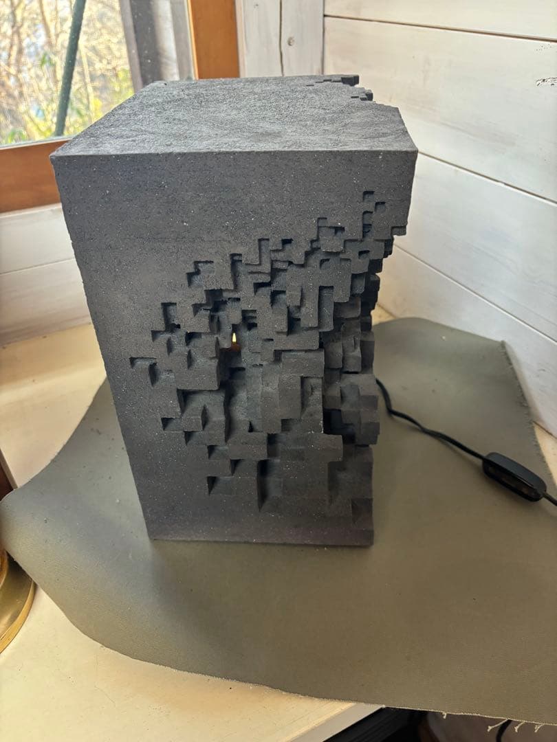 藤原郁三作　灯篭オブジェ