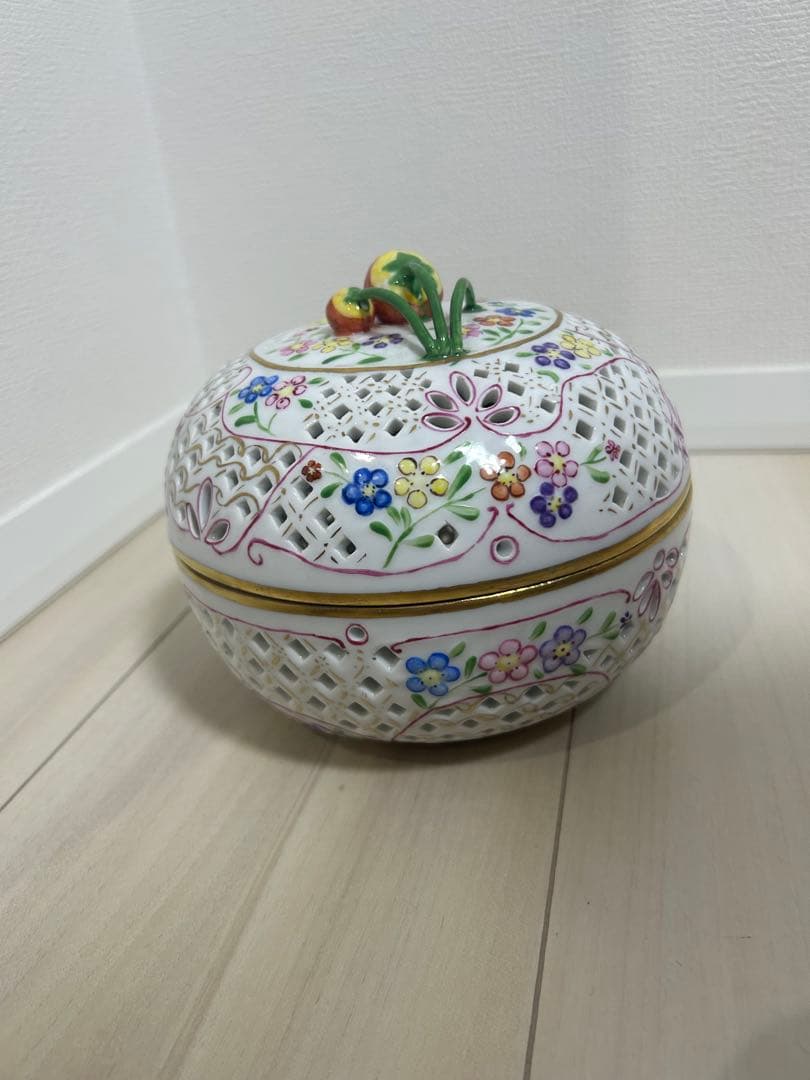 Herend ヘレンド　ボンボニエール　ファンタジー透かしボンボン入れ