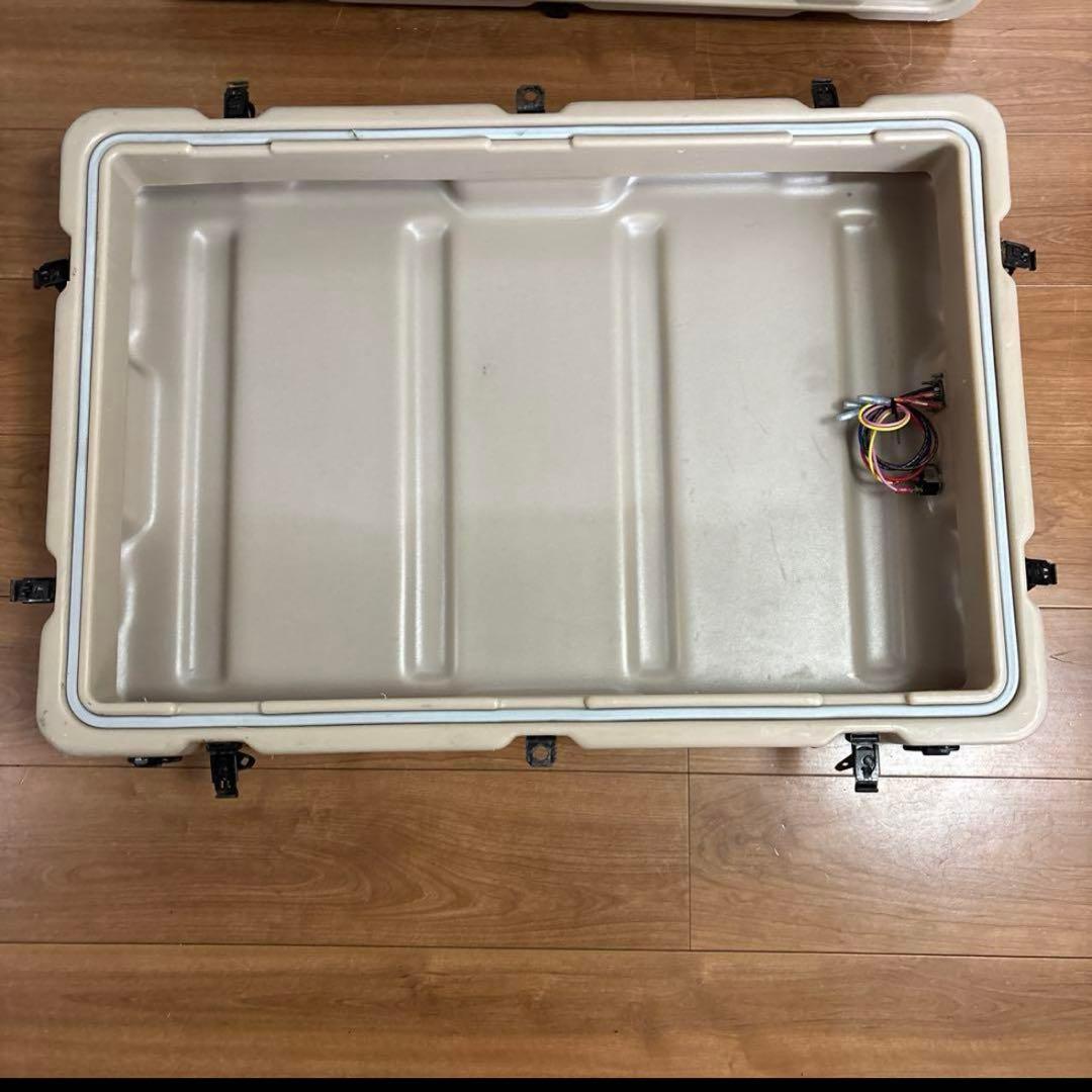 専用出品　米軍　実物　ミリタリー　ハードケース　サンドカラー