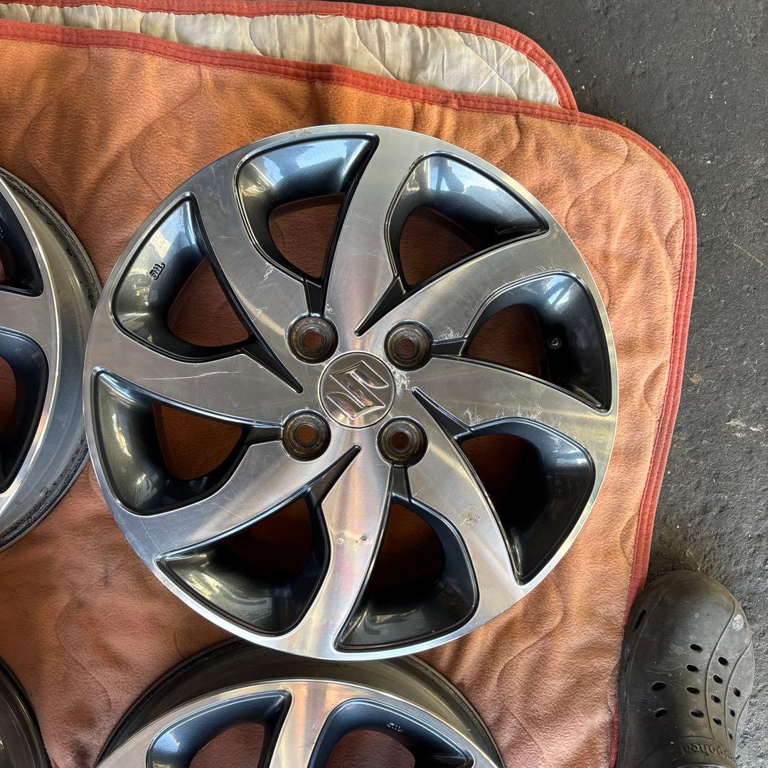 14インチ　スズキ純正　アルミホイル　４本セット