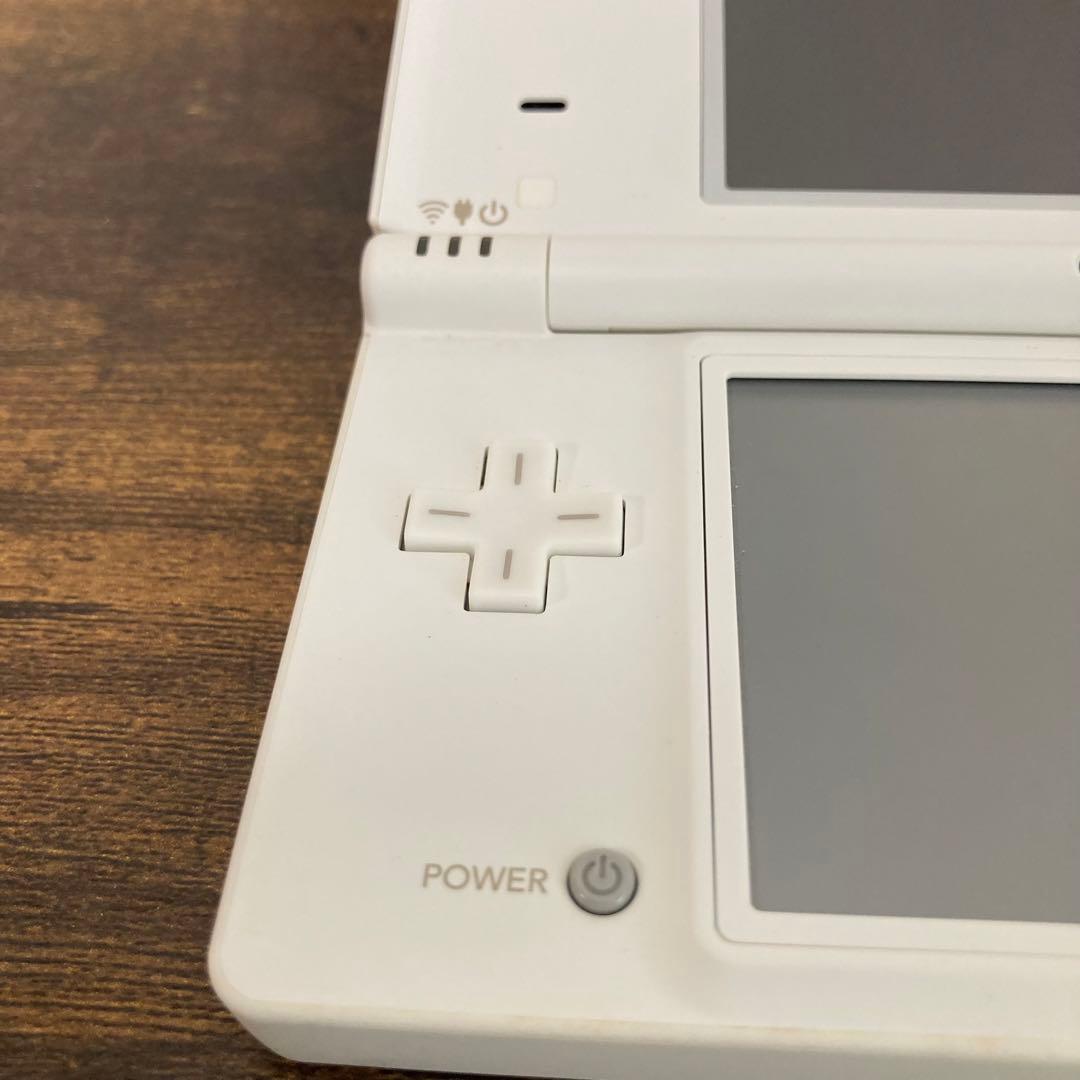 完品 ポケモン ニンテンドーDSi レシラム・ゼクロムエディション ホワイト