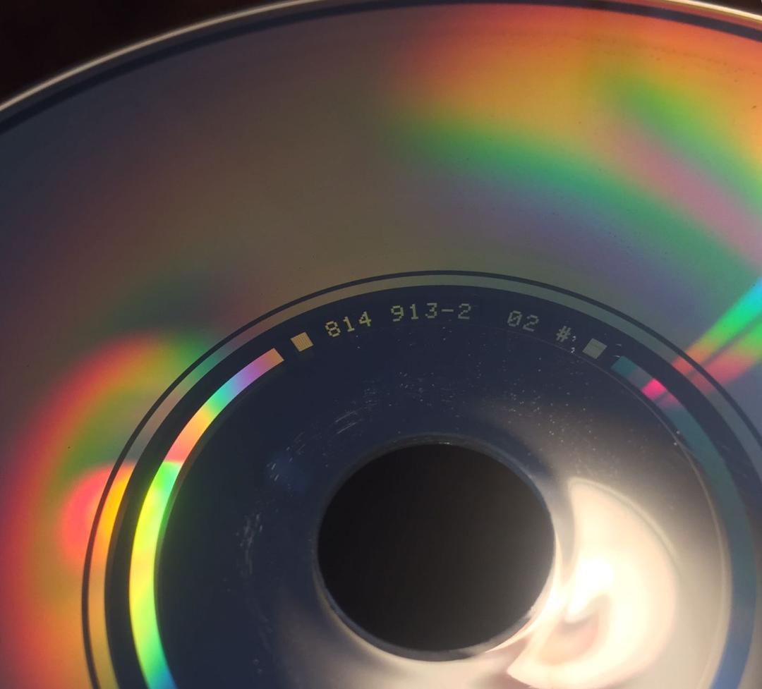 貴重全面蒸着銀圏廃盤CD－蘇芮スールイ・1983年「搭錯車」814 913-2