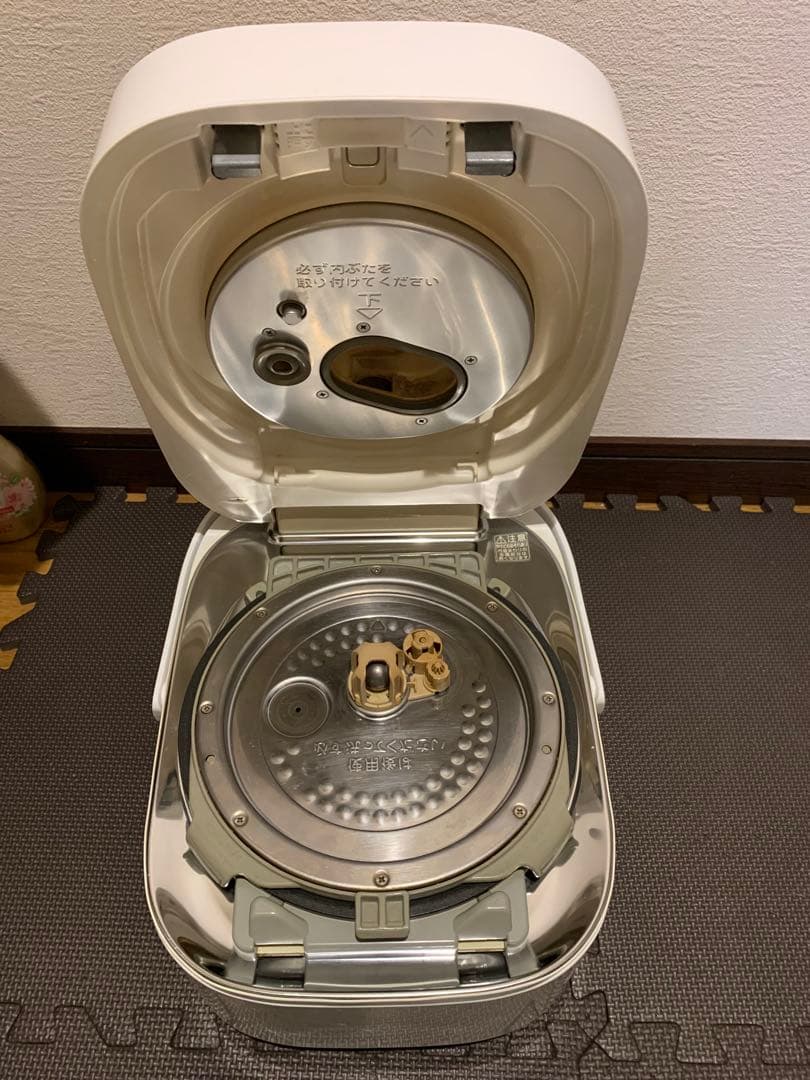 ５合　TOSHIBA RC-10VXL 炊飯器